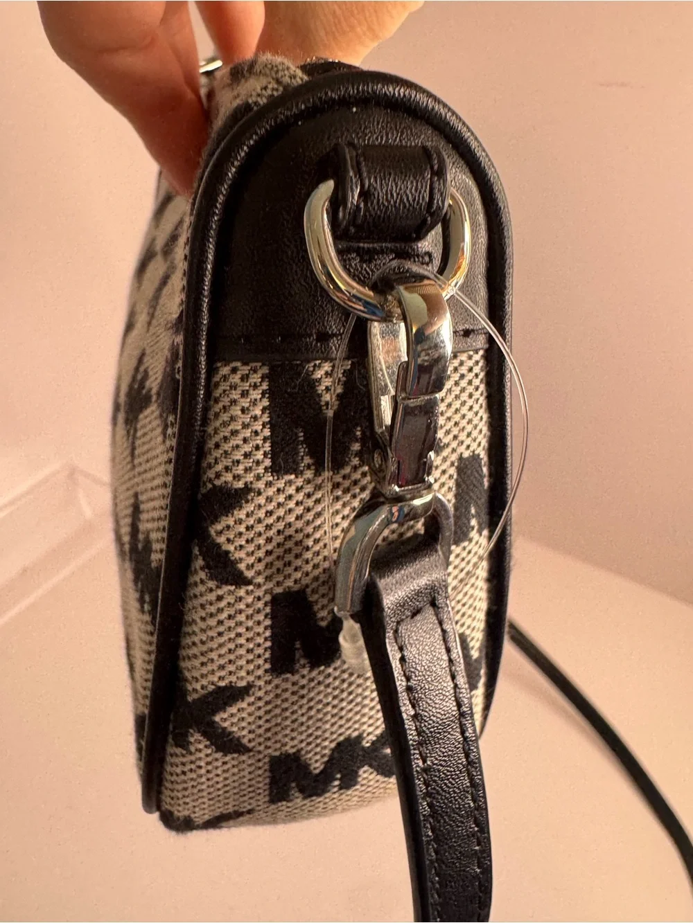 #338 Michael Kors Jet Set Signature Small Crossbody Bag